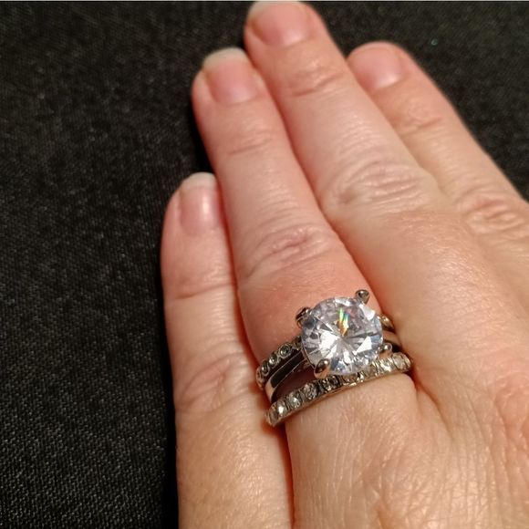 Diamond Wedding Set  - Picture 7 of 12